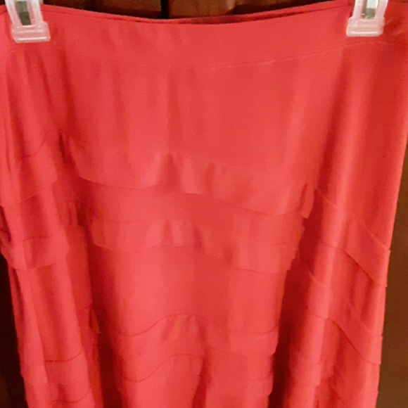 Skirt - Picture 2 of 3